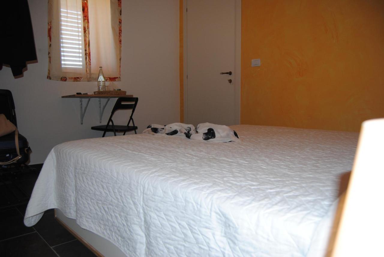 ラグーザ Casale Clemente Beb Bed & Breakfast エクステリア 写真